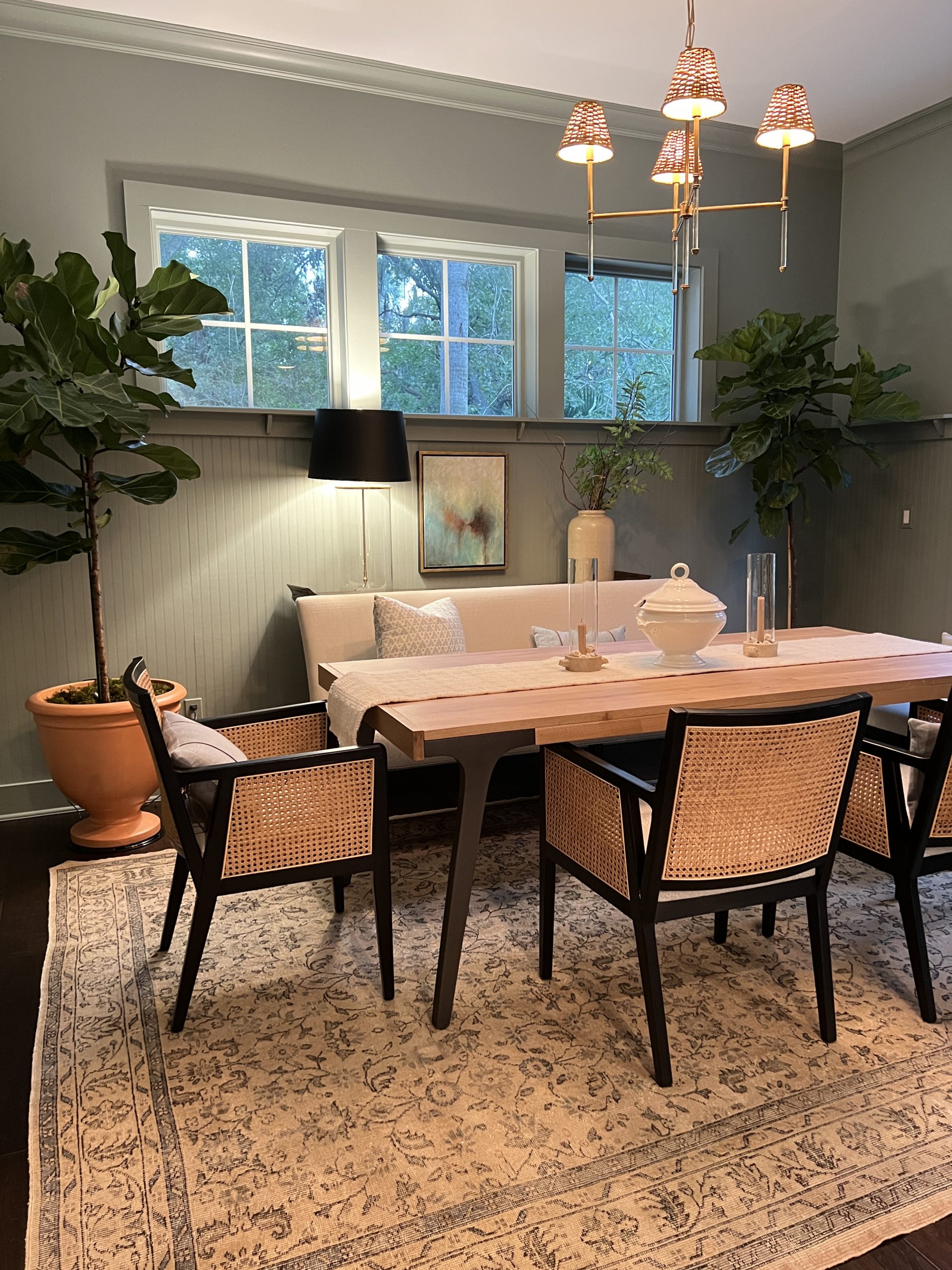 طراحی دکوراسیون اتاق ناهار خوری با ایده جذاب+ عکس و نمونه 13 مزایای استفاده از مواد طبیعی در دکوراسیون مدرن